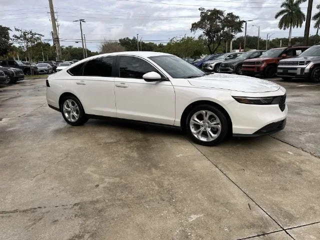 2024 Honda Accord Sedan LX photo 15