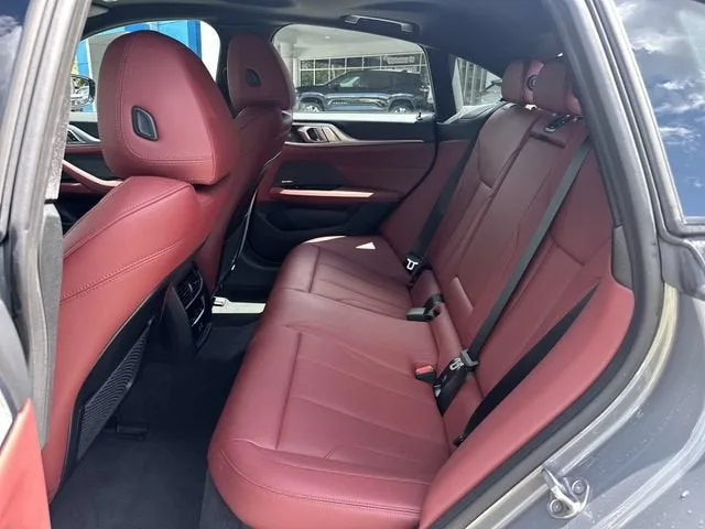 2023 BMW i4 eDrive35 photo 27