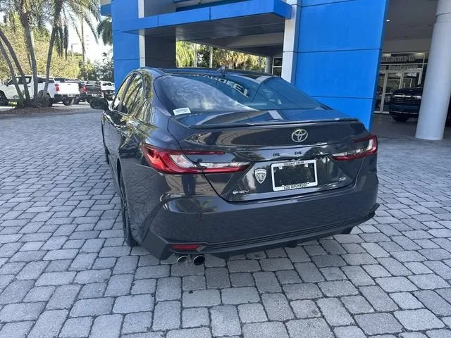 2025 Toyota Camry LE photo 35
