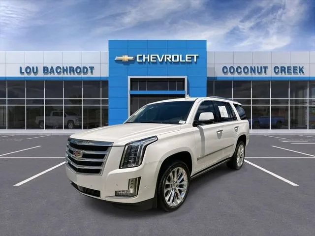 2018 Cadillac Escalade Premium Luxury photo 4