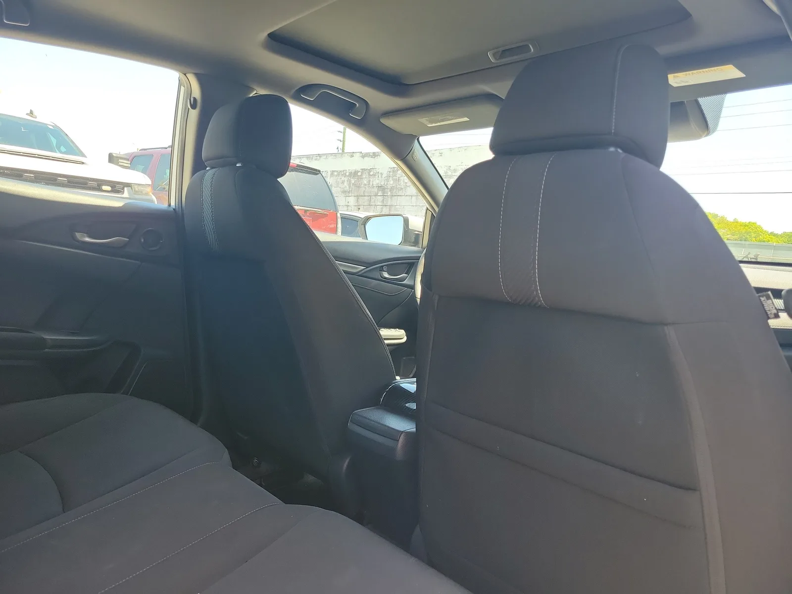 2019 Honda Civic Hatchback EX photo 8