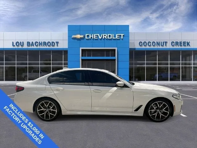 2023 BMW 5 Series 530i photo 9
