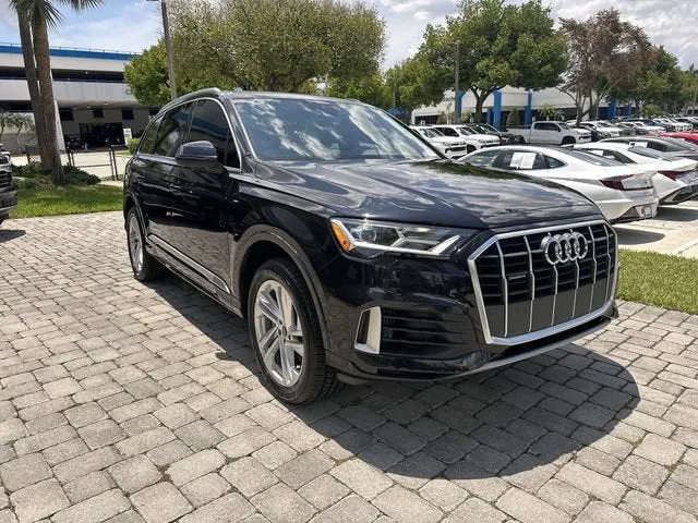 2021 Audi Q7 Premium Plus photo 16
