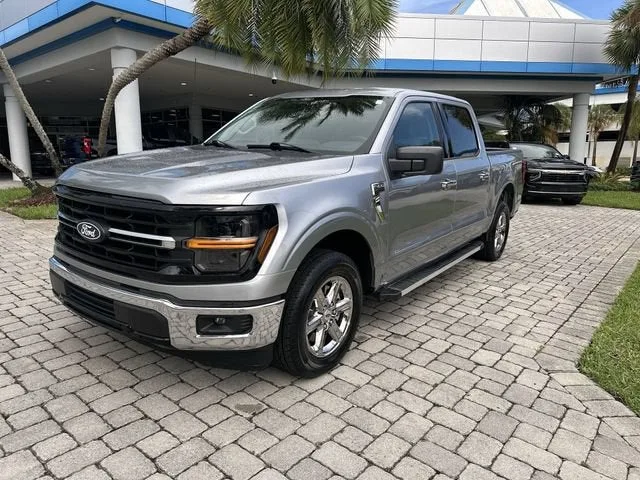 2025 Ford F-150 XLT photo 21