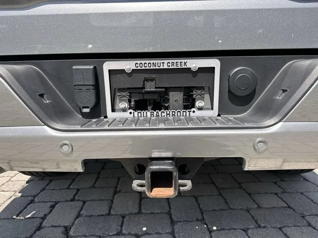 2025 GMC Sierra 1500 Denali Ultimate photo 13