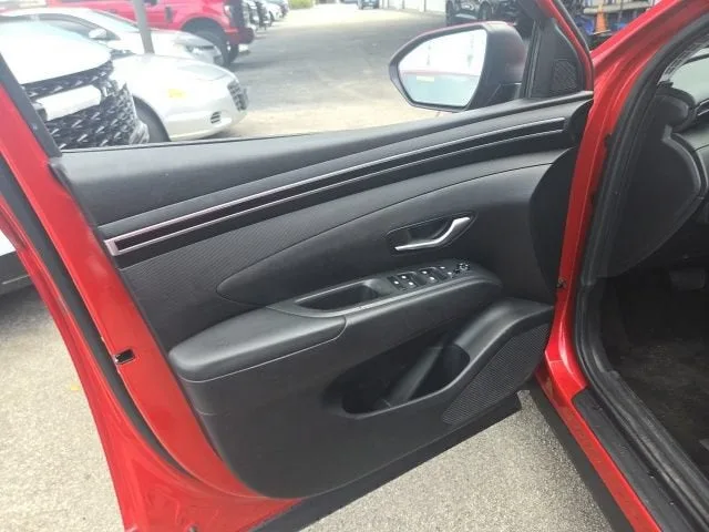 2022 Hyundai Tucson SEL photo 8
