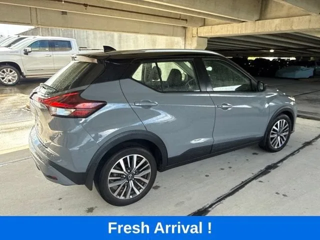 2023 Nissan Kicks SV photo 16