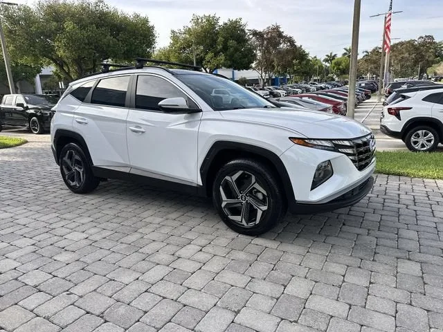 2022 Hyundai Tucson Hybrid SEL Convenience photo 16