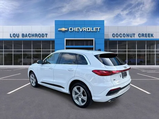 2025 Audi Q5 Prestige photo 6