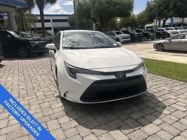 2024 Toyota Corolla LE photo 17