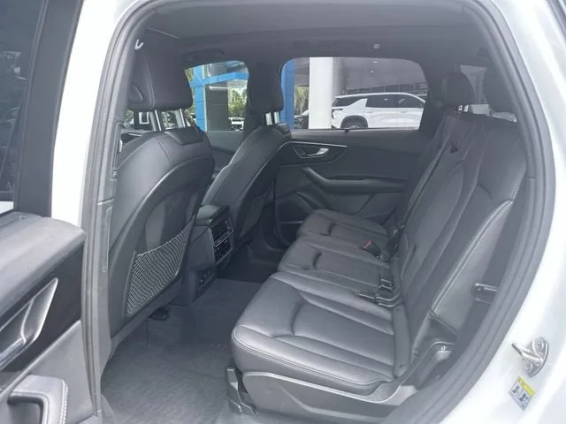 2025 Audi Q7 Premium Plus photo 27