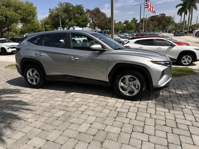 2024 Hyundai Tucson SE photo 15
