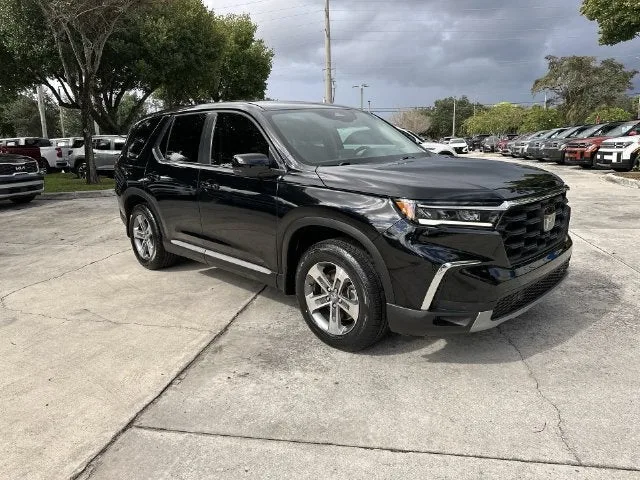 2025 Honda Pilot EX-L photo 16