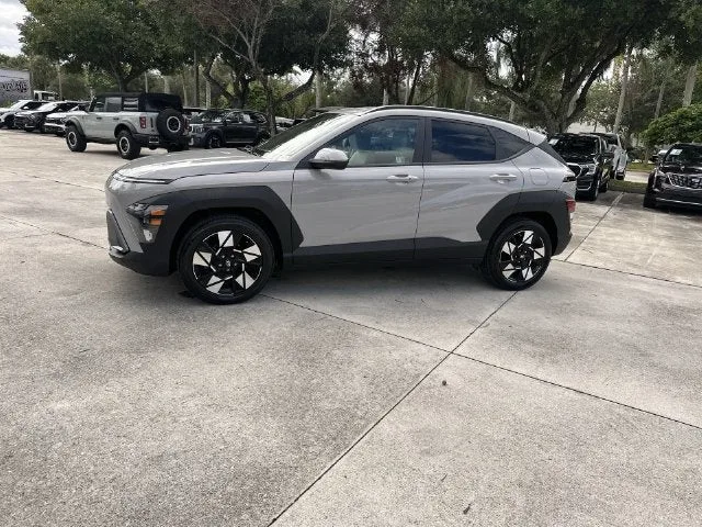 2025 Hyundai Kona SEL photo 31