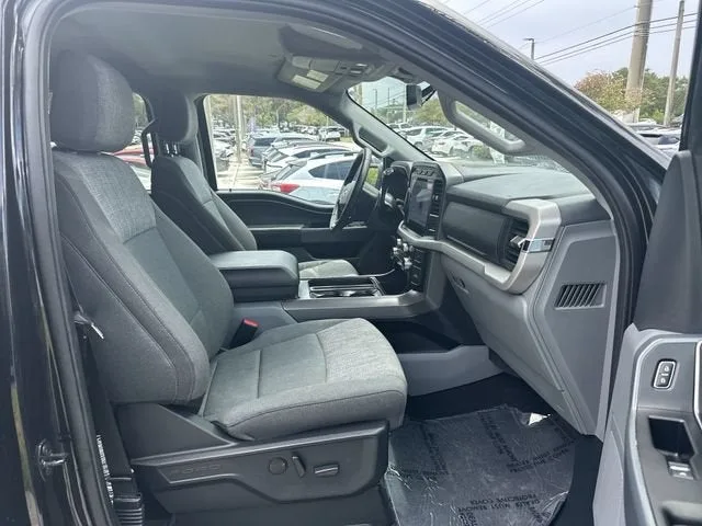 2023 Ford F-150 XL photo 28