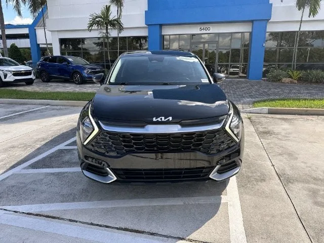 2023 Kia Sportage EX photo 18