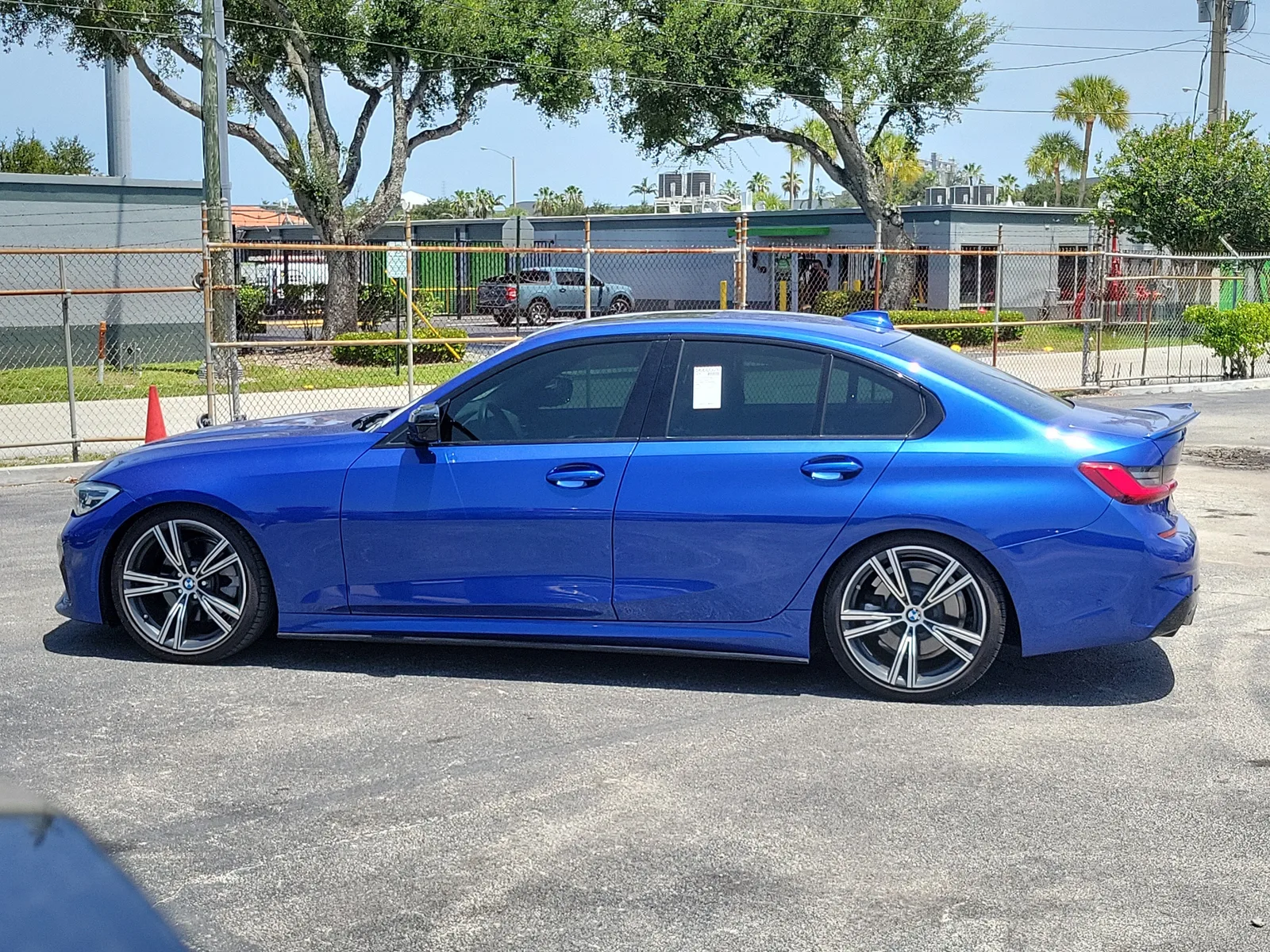2020 BMW 3 Series 330i photo 6