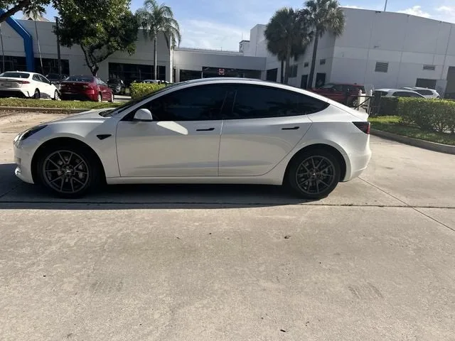 2023 Tesla Model 3 4DR RWD photo 31
