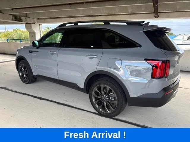 2023 Kia Sorento X-Line SX Prestige photo 18