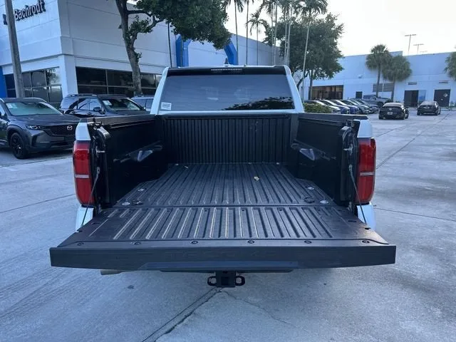 2024 Toyota Tacoma 2WD SR5 photo 28