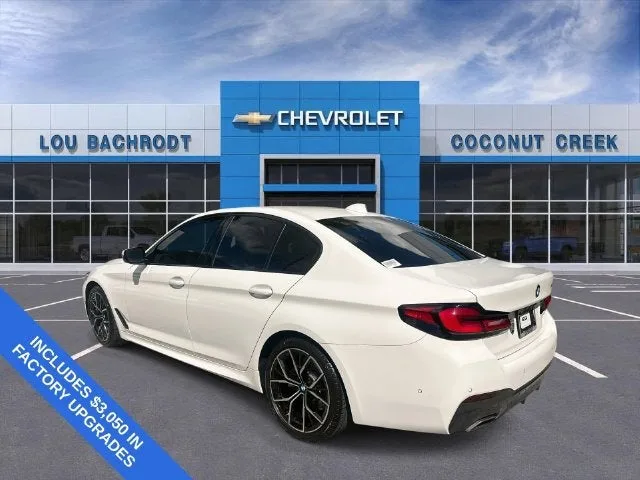 2023 BMW 5 Series 530i photo 6
