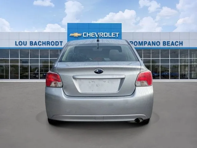 2012 Subaru Impreza Sedan 2.0i photo 4