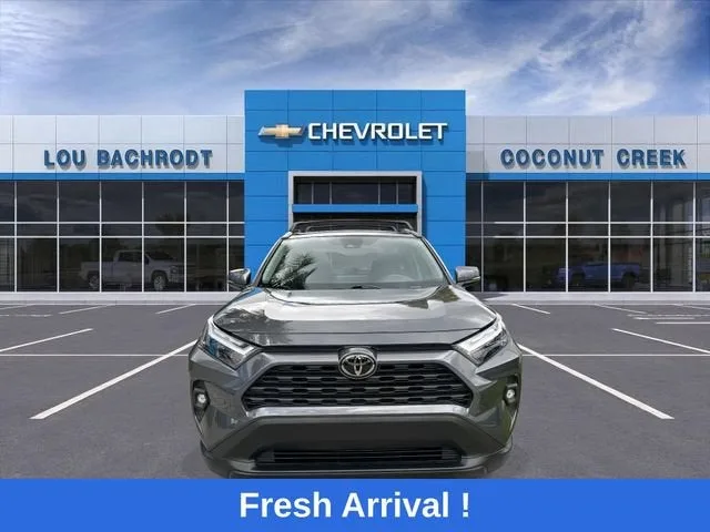 2024 Toyota RAV4 XLE Premium photo 3