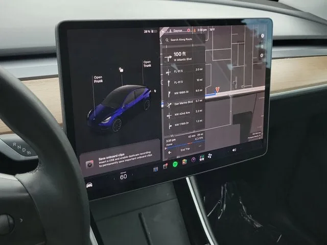 2020 Tesla Model Y Long Range photo 24