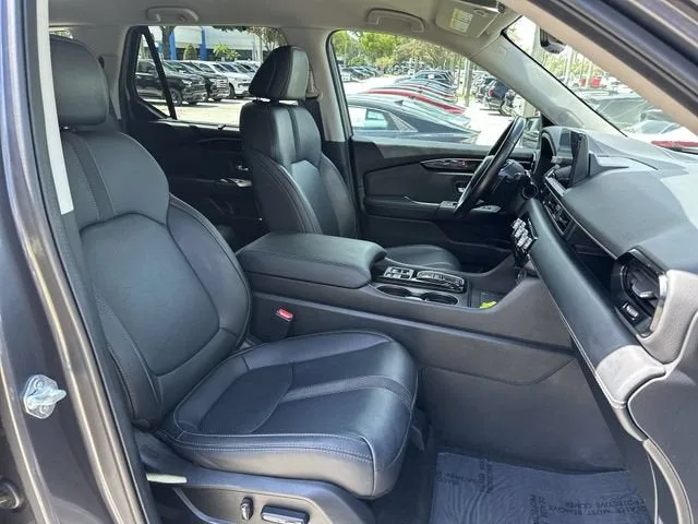 2025 Honda Pilot EX-L photo 29