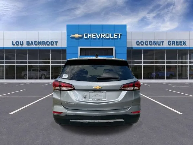 2024 Chevrolet Equinox LT photo 7