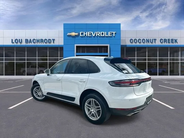 2020 Porsche Macan 4DR AWD photo 6