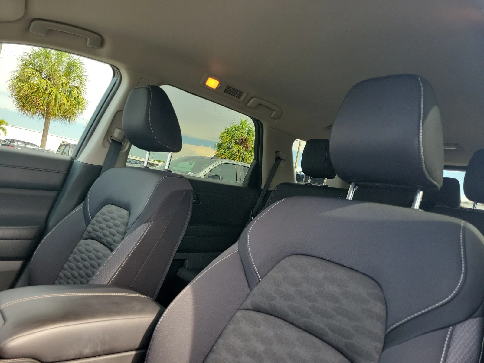 2024 Nissan Pathfinder SV photo 20