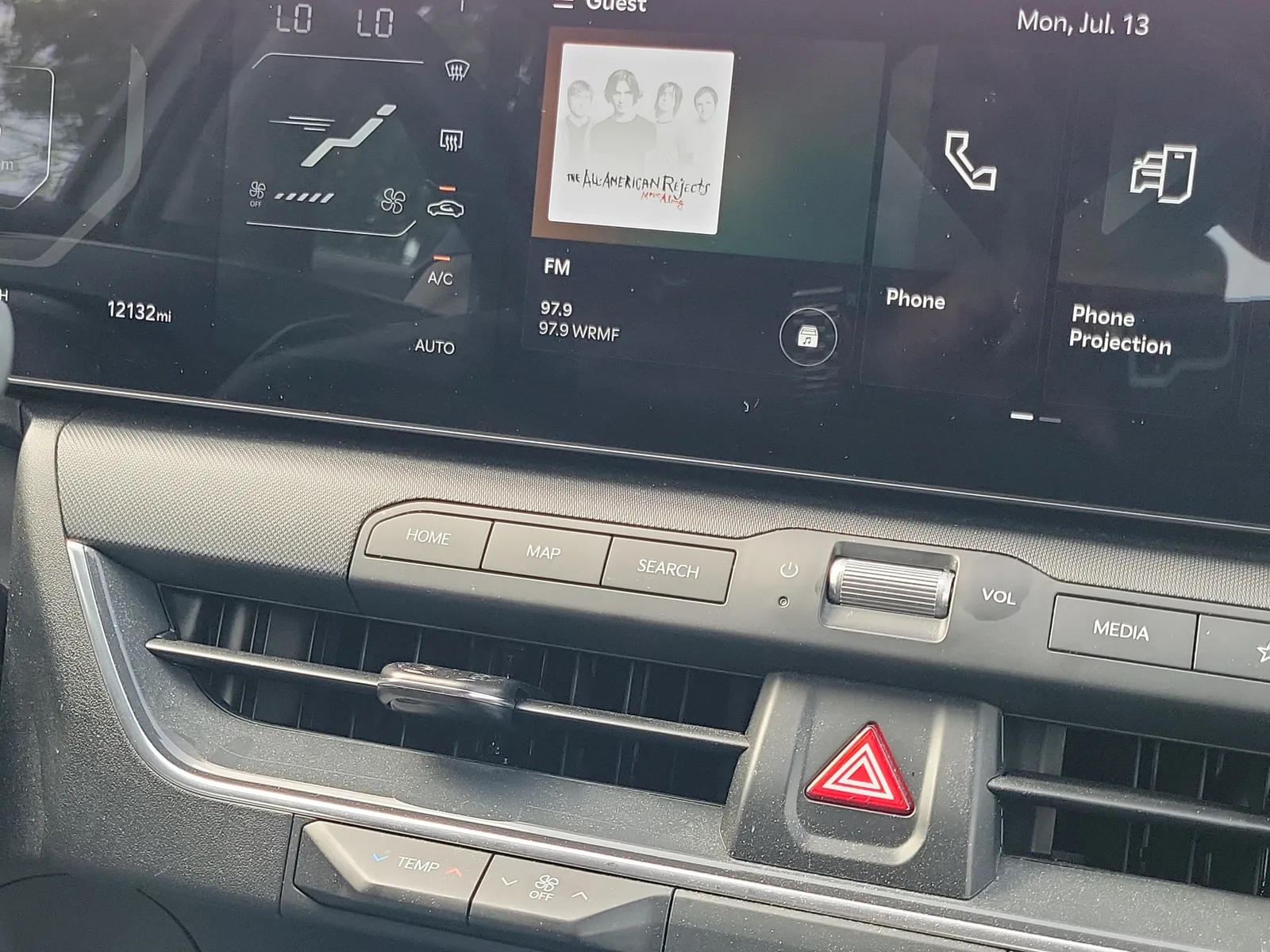 2025 Kia K4 EX photo 29