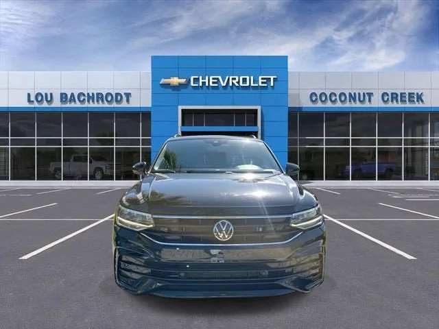 2022 Volkswagen Tiguan SE R-Line Black photo 3