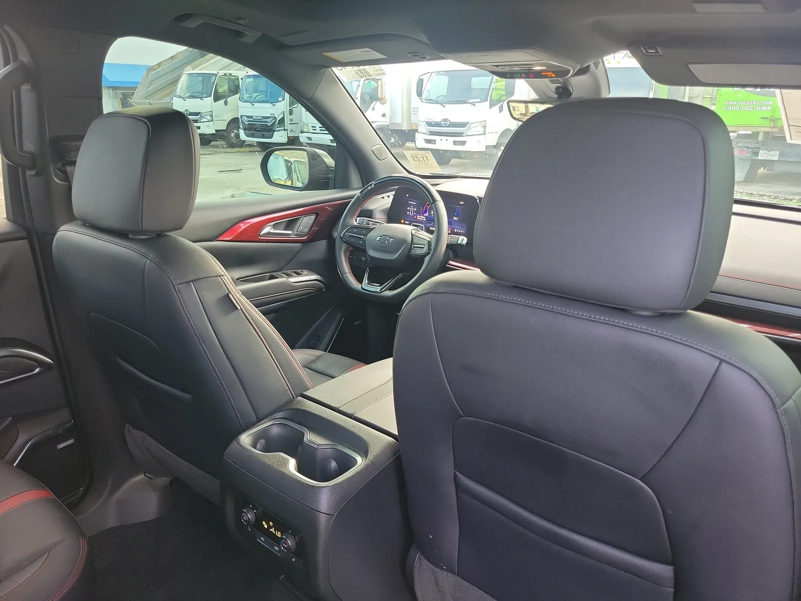 2024 Chevrolet Traverse RS photo 8