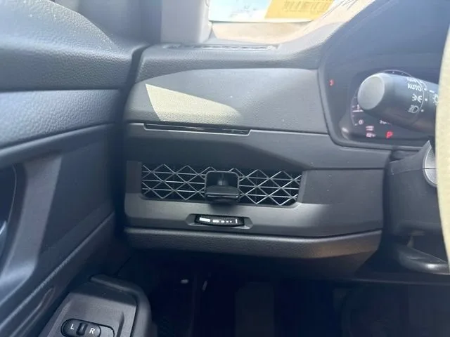 2023 Honda Accord Sedan LX photo 9