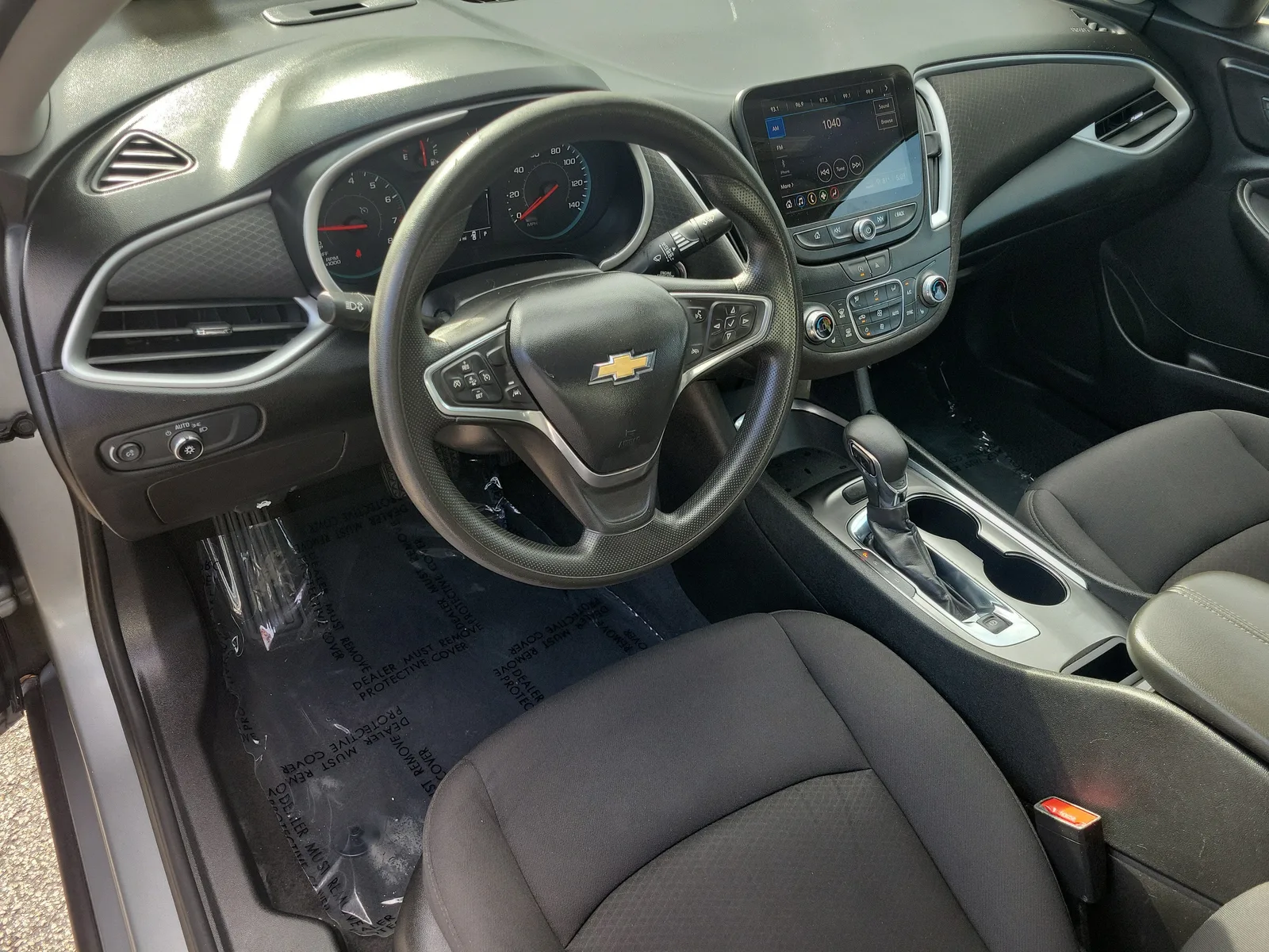 2023 Chevrolet Malibu LT photo 19