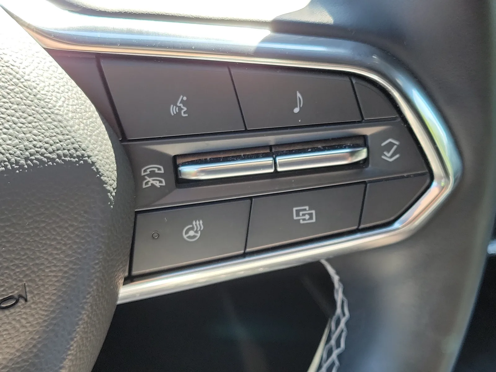 2025 Chevrolet Traverse LT photo 27