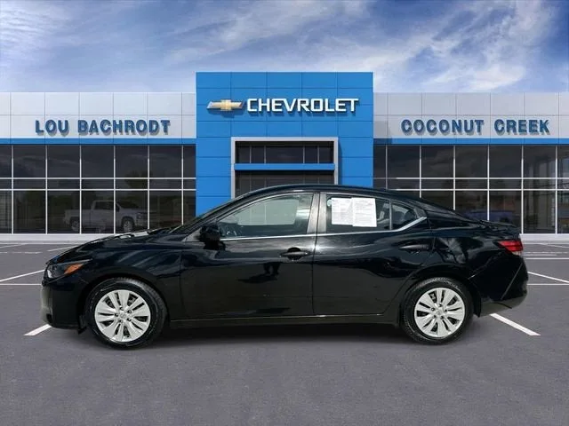2024 Nissan Sentra S photo 5