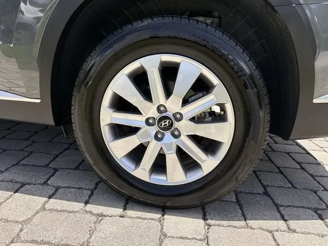 2025 Hyundai Palisade SEL photo 11