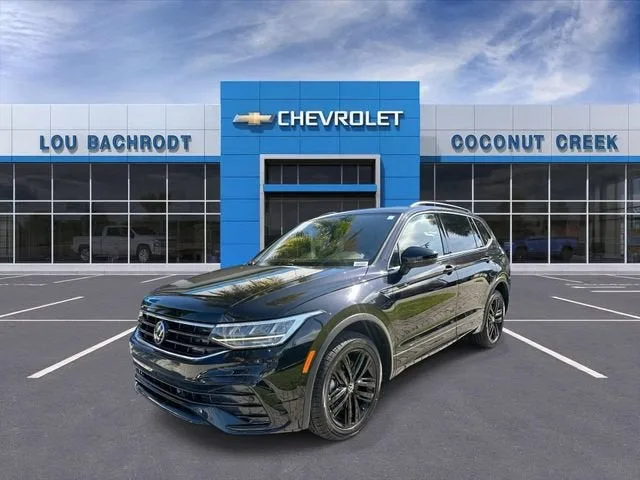 2022 Volkswagen Tiguan SE R-Line Black photo 4