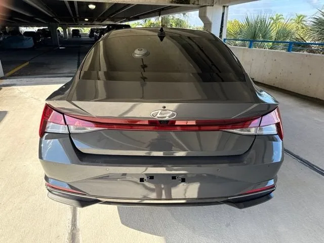 2023 Hyundai Elantra Hybrid Limited photo 20
