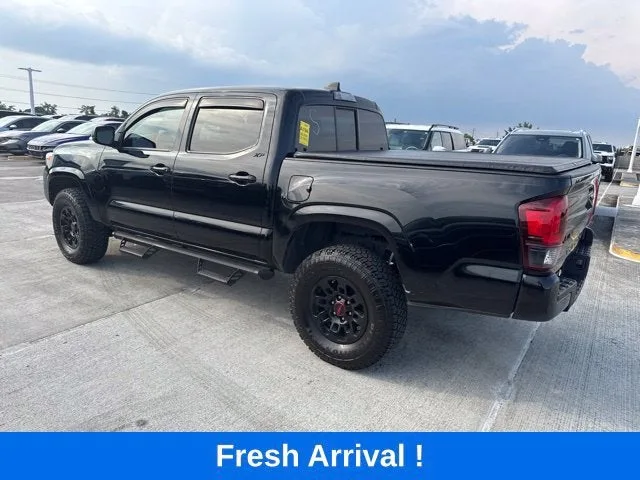 2023 Toyota Tacoma 4WD SR photo 16