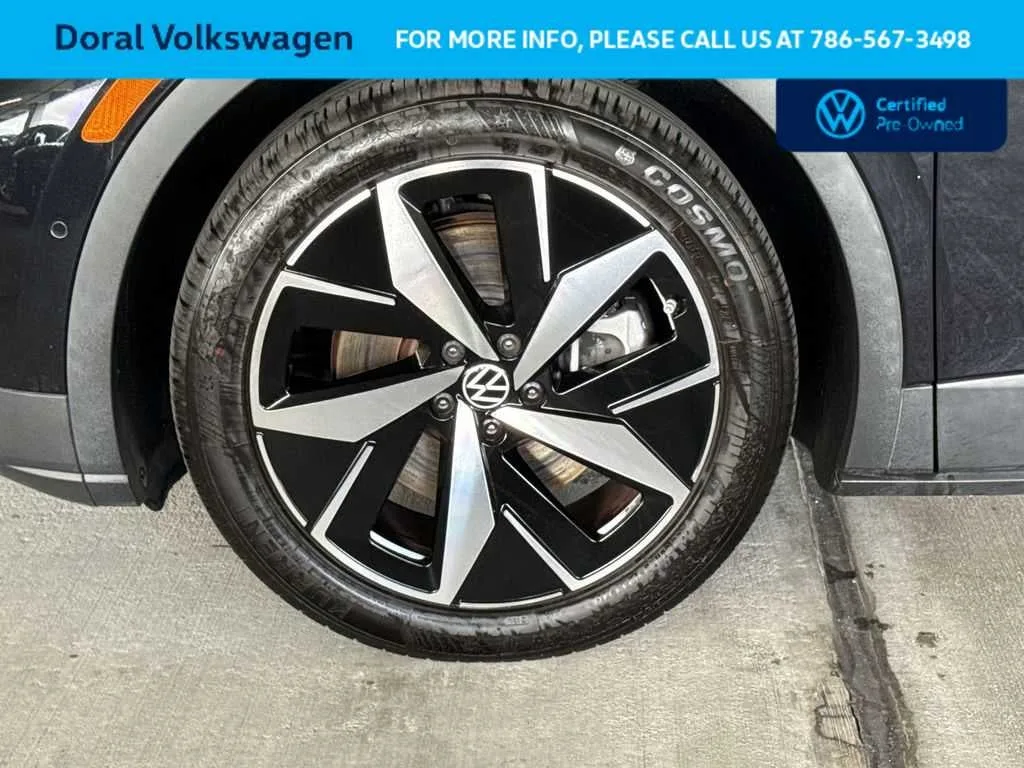 2023 Volkswagen ID.4 Pro S photo 11