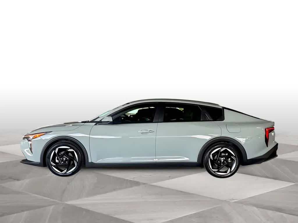 2025 Kia K4 EX photo 5