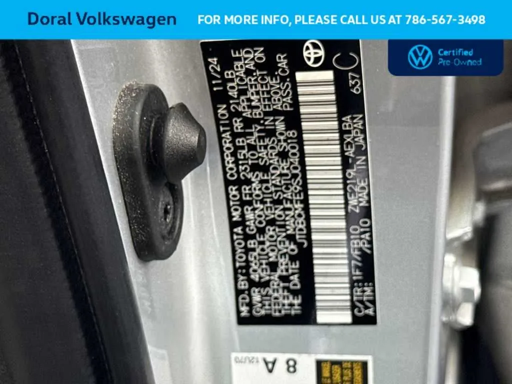 2025 Toyota Corolla Hybrid LE photo 29