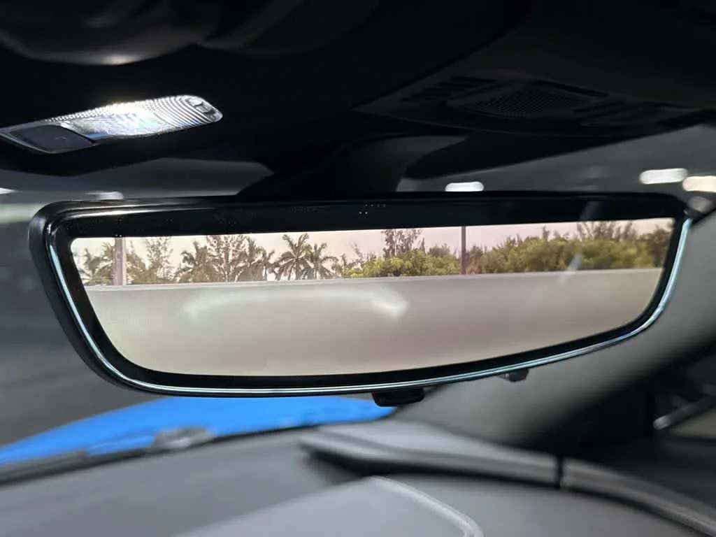 2023 Chevrolet Corvette 2LT photo 25