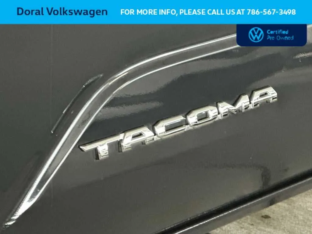 2025 Toyota Tacoma SR5 photo 10