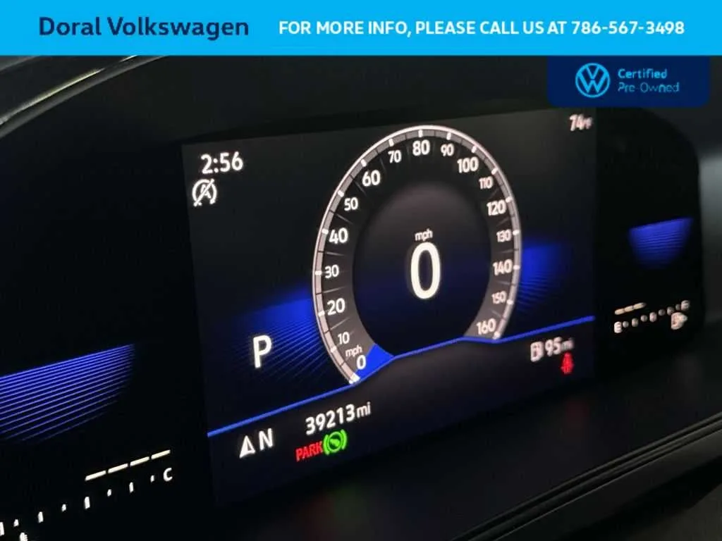 2022 Volkswagen Taos SE photo 16