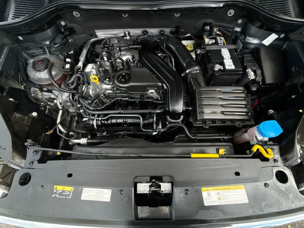 2023 Volkswagen Taos S photo 12